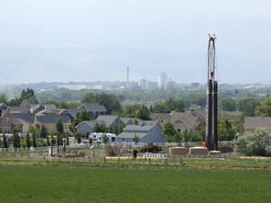 fracking rig in a neighborhood